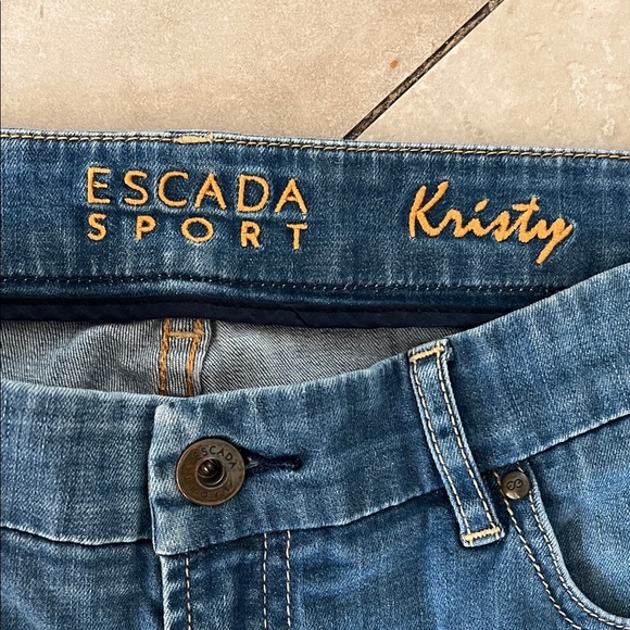 ESCADA Sport Kristy Jeans Size 14-16 - Picture 2 of 5
